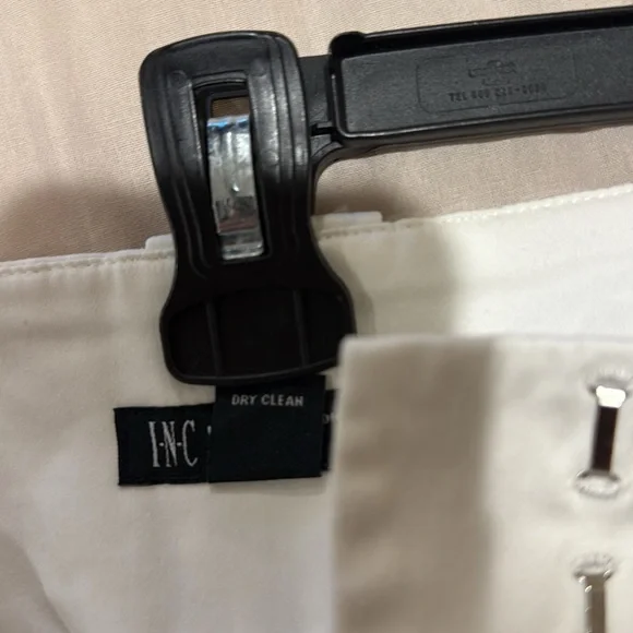 INC International Concepts Cream Women's Bermudas - Picture 9 of 10